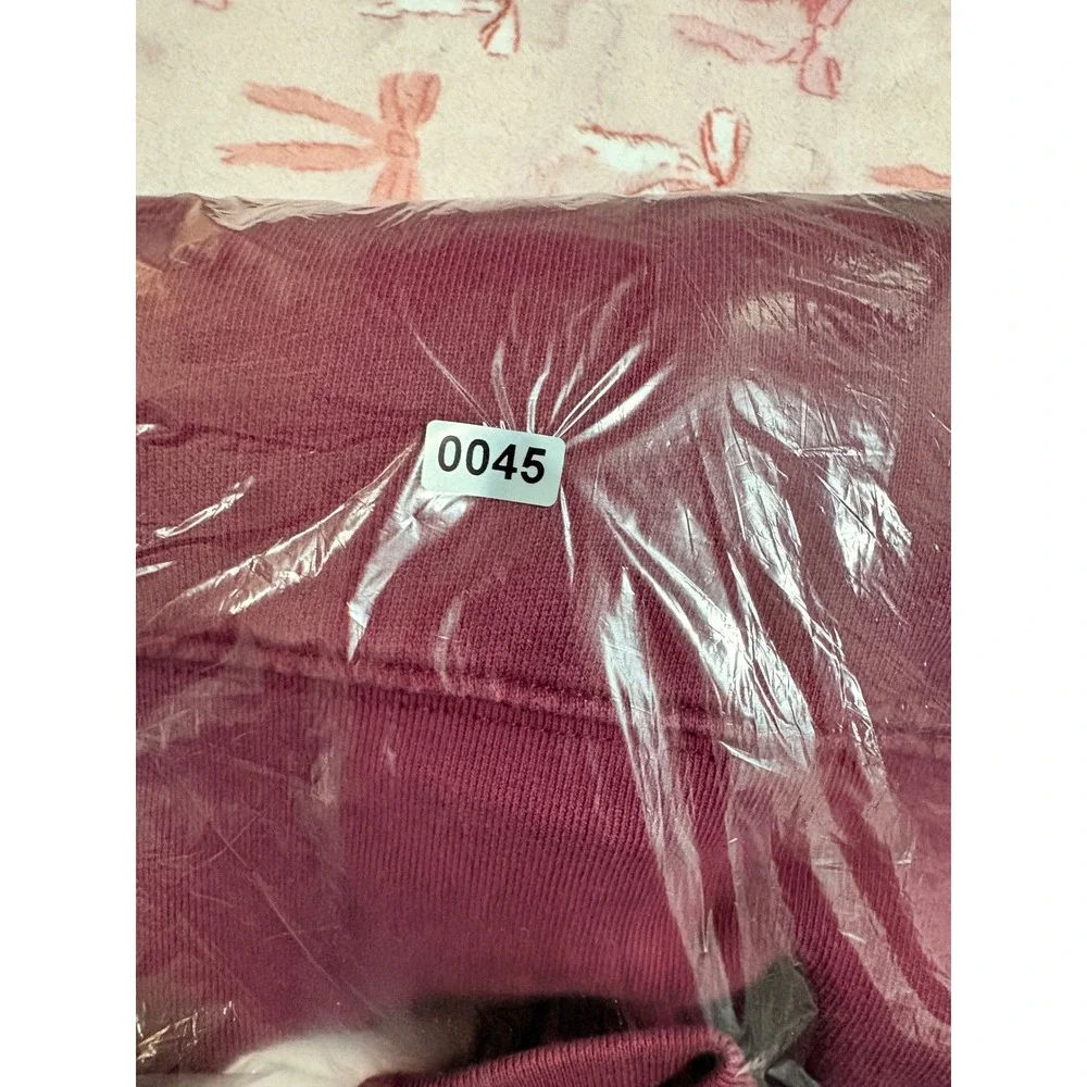 Adidas X Pelotón Adult Men's Large Knit‎ Crew Neck Burgundy Sweater